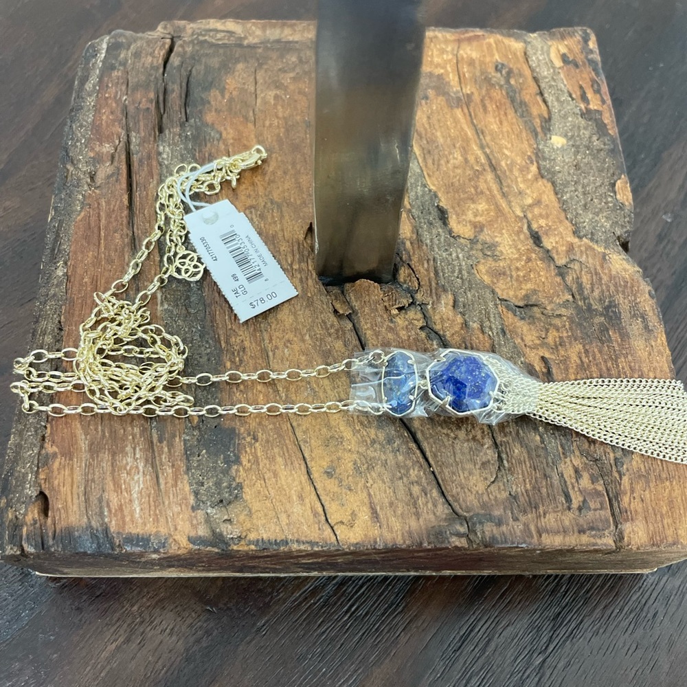 NWT Tae Gold Pendant Necklace in Blue Lapis!